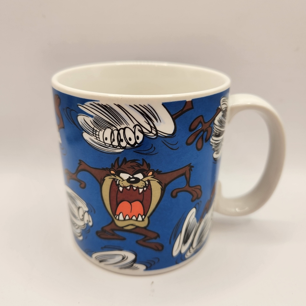 1994 Tasmanian Devil Coffee Mug by Applause.